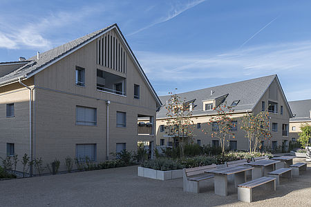 Mehrfamilienhäuser Rümlangerstrasse, Brunnenweg, Oberglatt, Jahr 2020